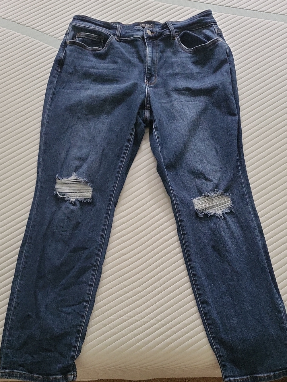 Judy Blue Indigo Distressed Jeans